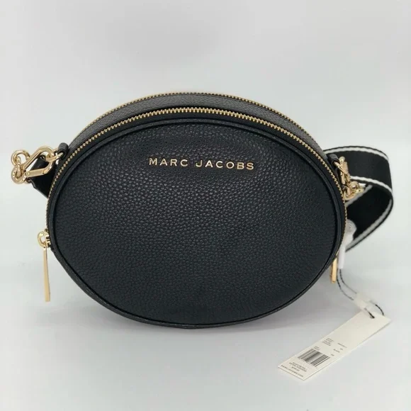MARC JACOBSRewind Oval Leather Crossbody